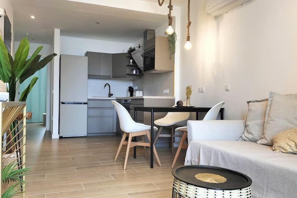 Luxury Penthouse Valentin With Jacuzzi Lejlighed Corralejo Eksteriør billede